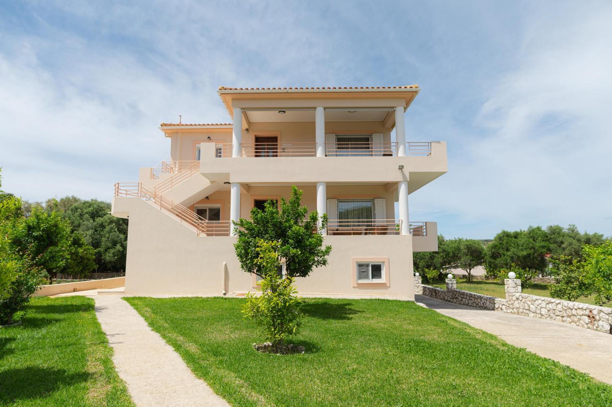 Vasilopoulos Residences - Apartments Eliana & Melanthia Argostoli  Ngoại thất bức ảnh